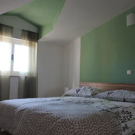 Aurora Apartman