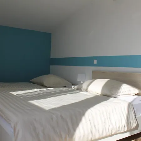 Aurora Apartment